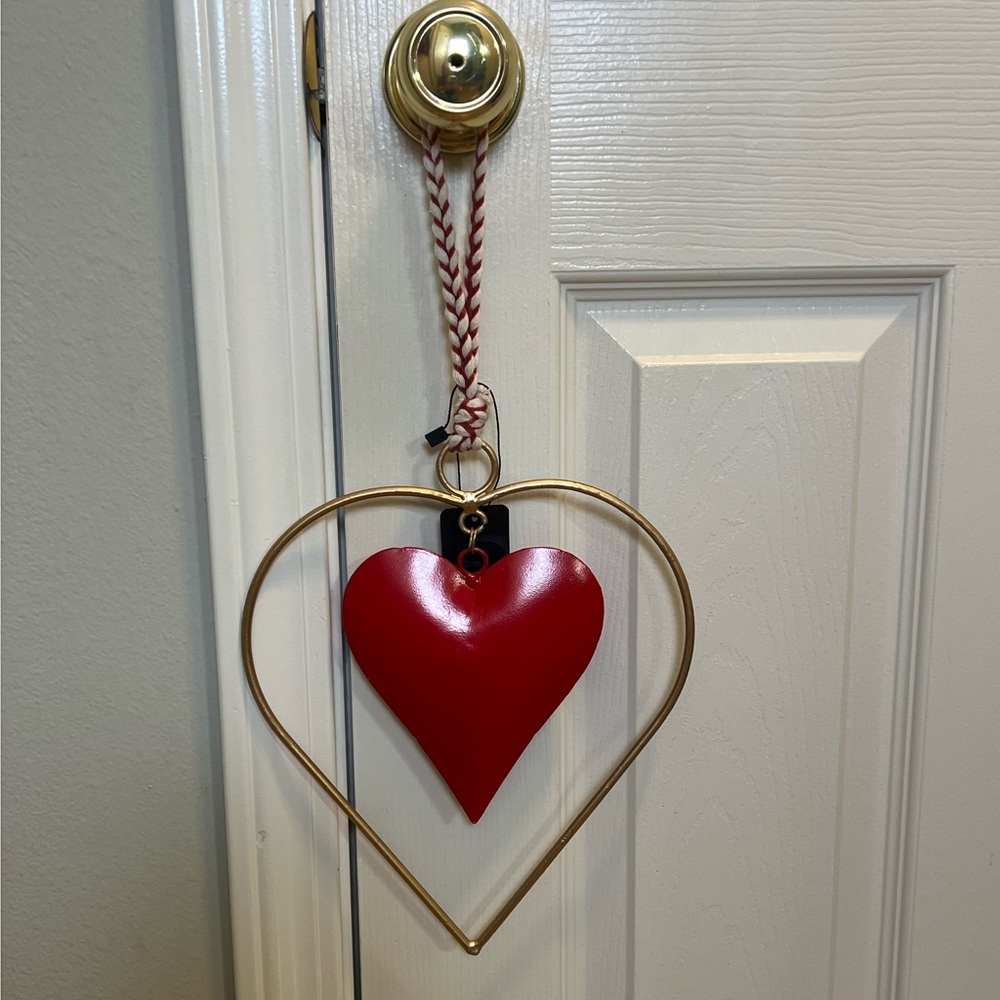 Metal Hanging Heart Decor